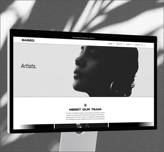 Imagem de um computador com um website no ecrã